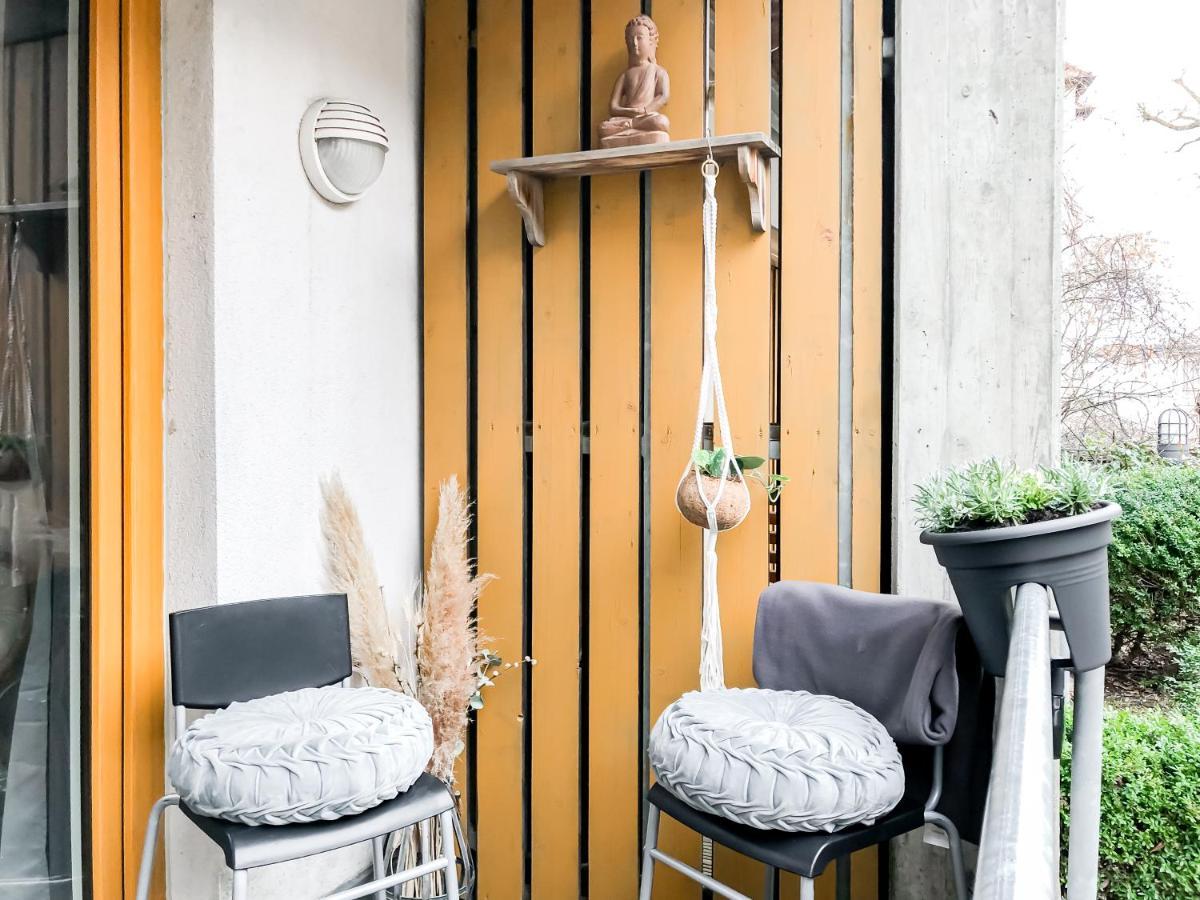Studio Near Altstadt /W Workspace, Feng-Shui & Art Wurzburgo Exterior foto